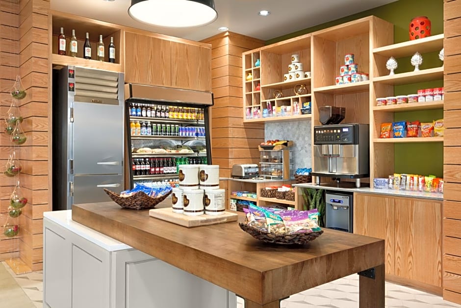 DoubleTree by Hilton Hotel Oklahoma City Airport