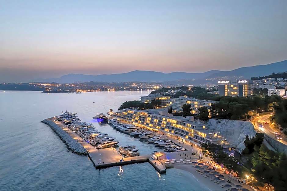 Le Meridien Lav Split