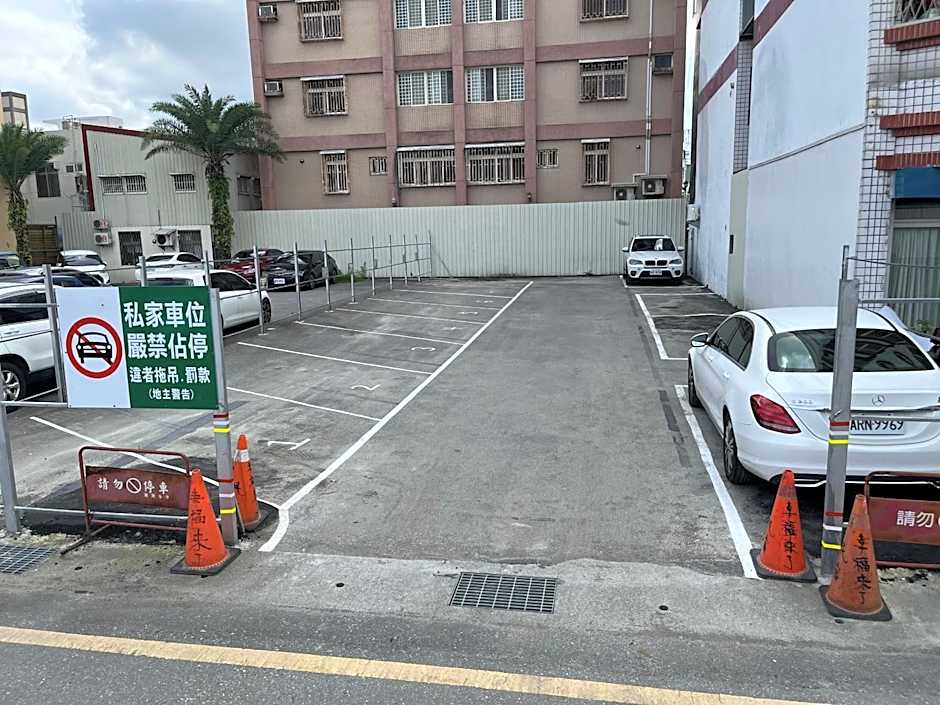 幸福來了-免費車位 電梯 寵物友善 近花蓮火車站