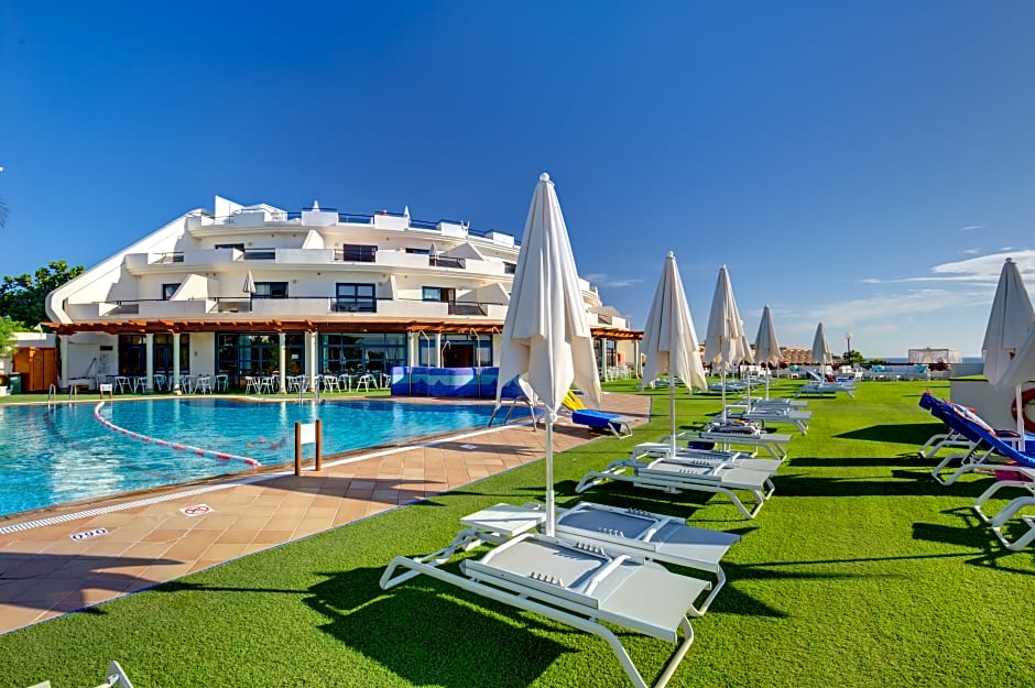 SBH Crystal Beach Hotel & Suites