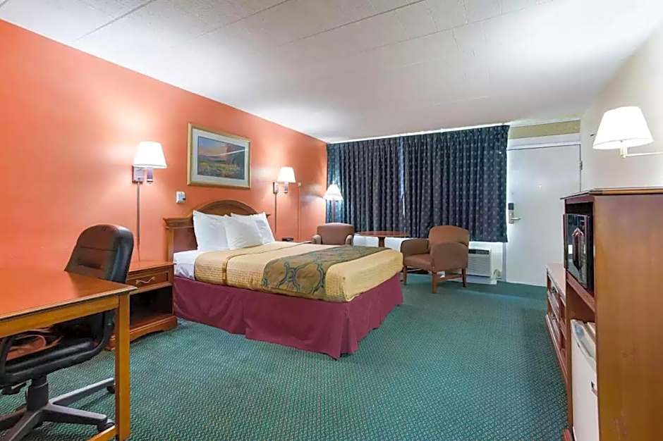 Royal Inn Clearfield