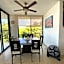 Escape to Paradise, Minimalist 4-BR Beachfront, 300 Mbps with amazing views