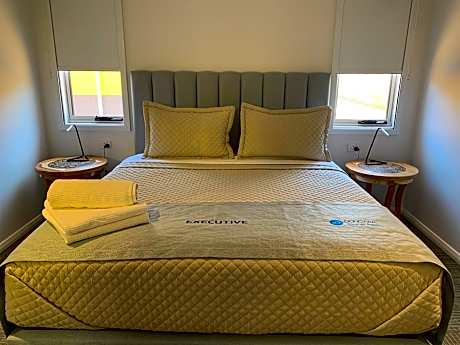 One Bedroom King Suite Room