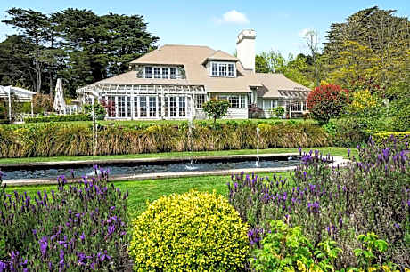 Parklands Country Gardens & Lodges