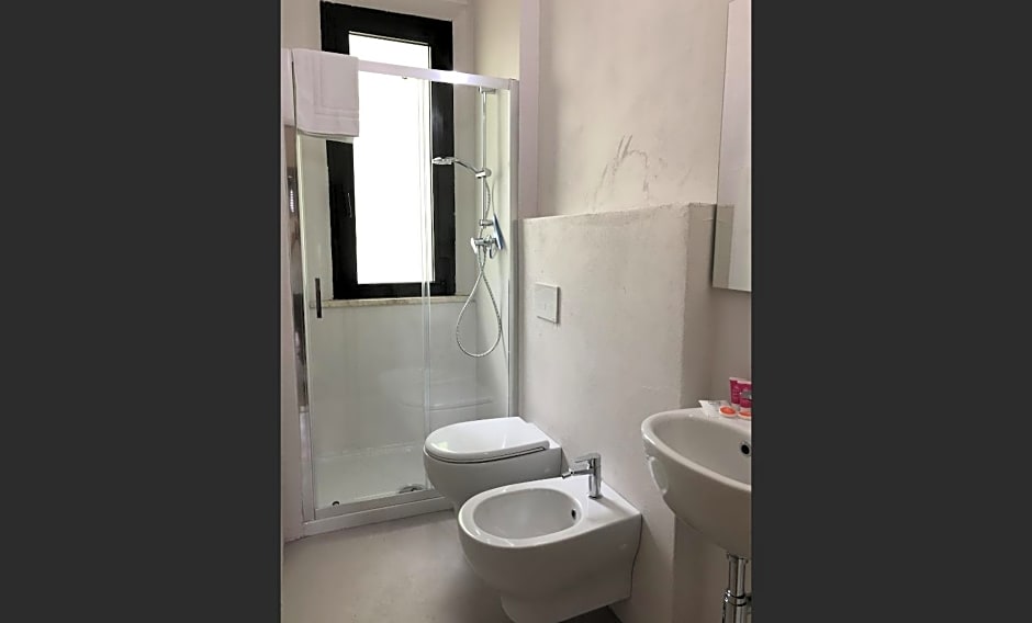 Vinsea Hotel