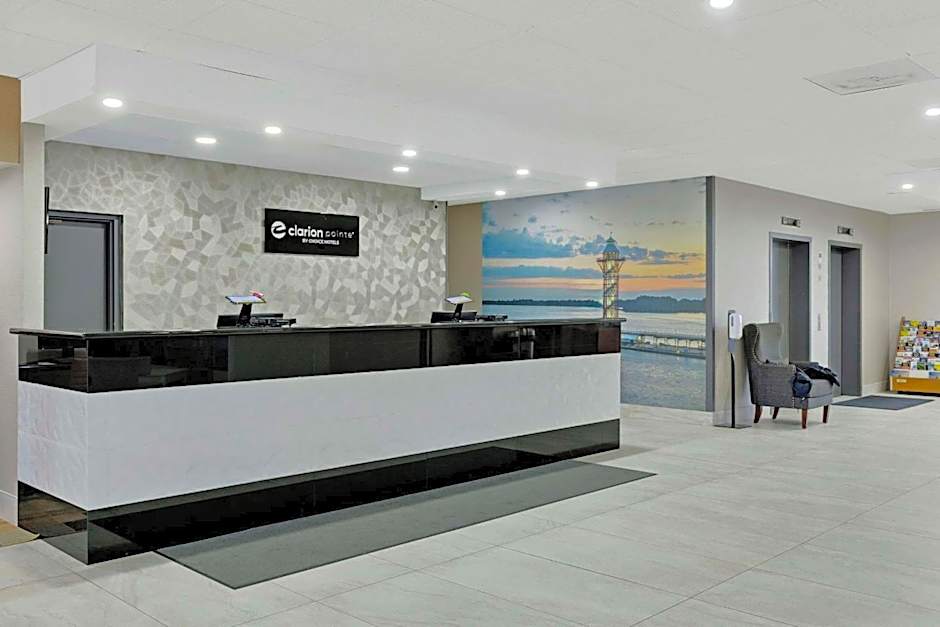 Clarion Pointe Near Erie Casino