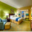Holiday Inn Express & Suites / Red Bluff - South Redding Area By IHG