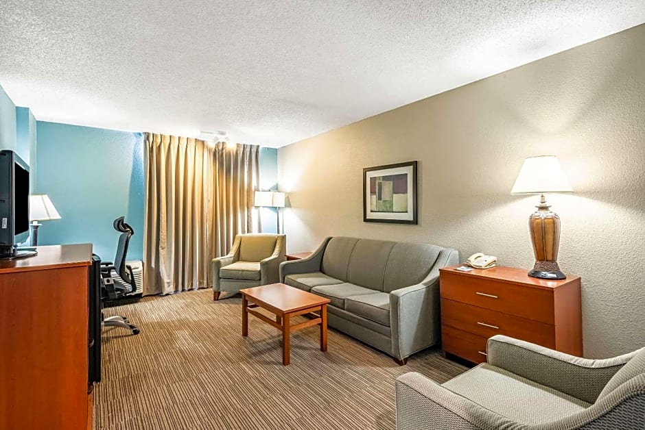 Quality Inn & Suites Garden Of The Gods