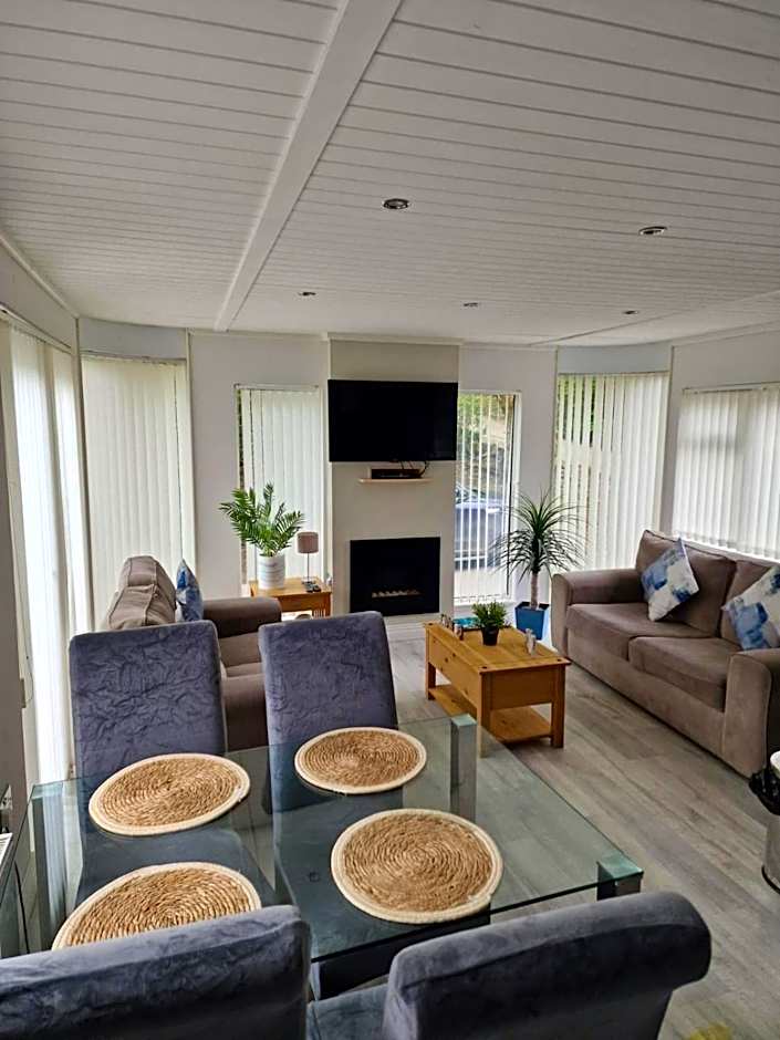 Windermere lodge,sleeps 6