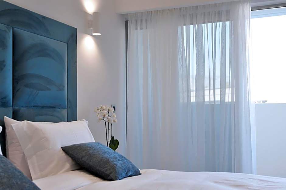 Athenaeum Grand Hotel