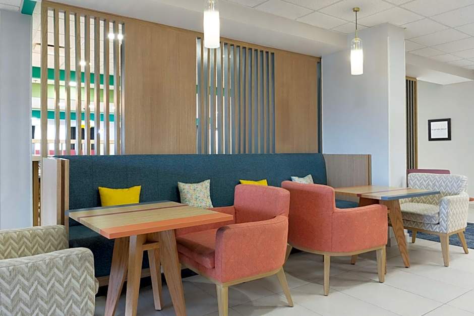 Hampton Inn By Hilton Saltillo Airport Area