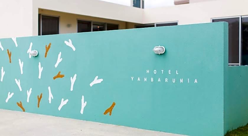 Hotel Yanbarunia
