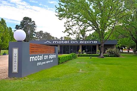Myrtleford Motel on Alpine