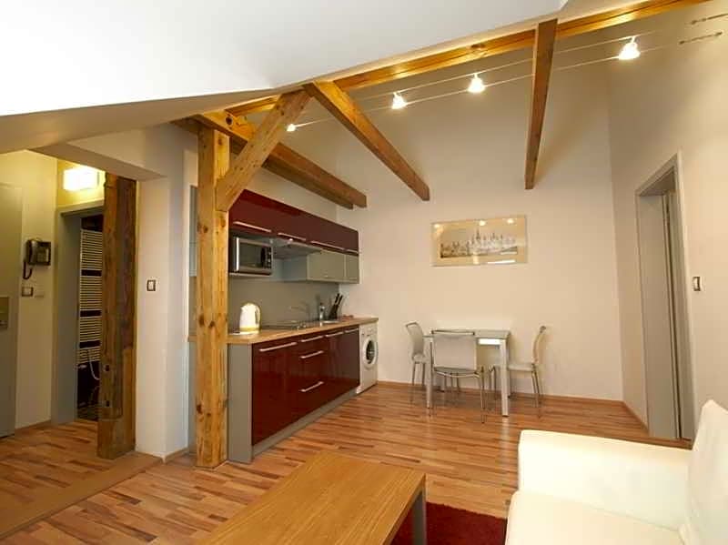 Residence U Cerne veze