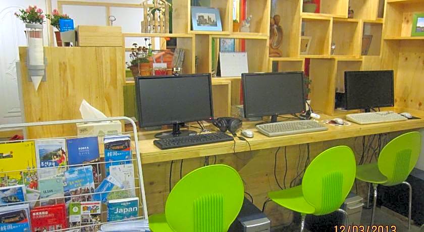 Blue Backpackers Hostel