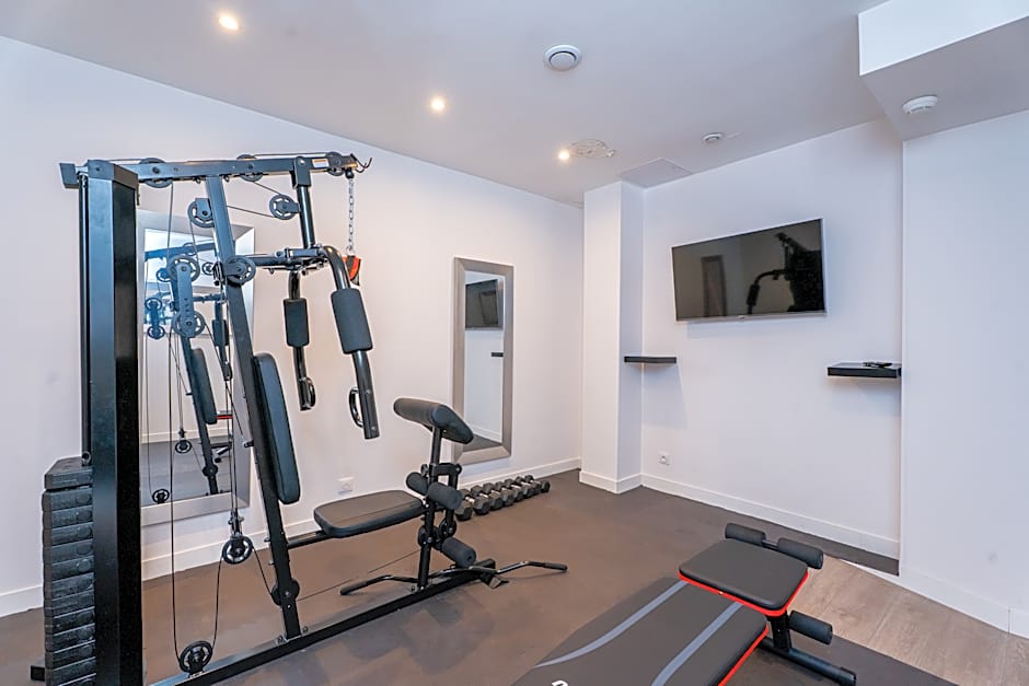 Bobo's (ex Ideal Hotel Design)