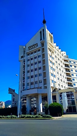 Hotel Mara