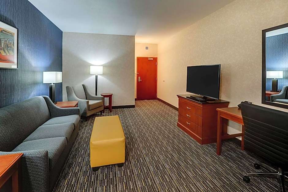 Drury Inn & Suites Arnold