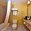 Quality Suites Midland North Loop 250