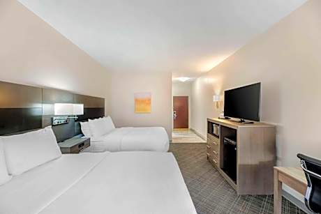 Superior Queen Room with Two Queen Beds - Non Smoking