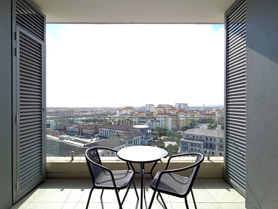 Photo 1 of 35 of Luxury Studio Apartment