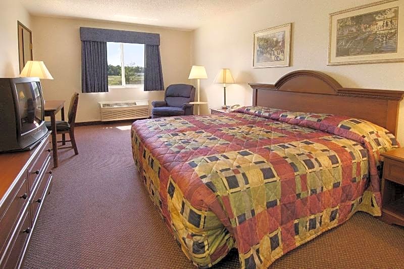 Baymont by Wyndham Dowagiac