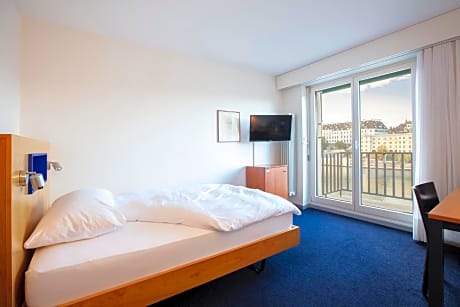 Superior Single Room with River View