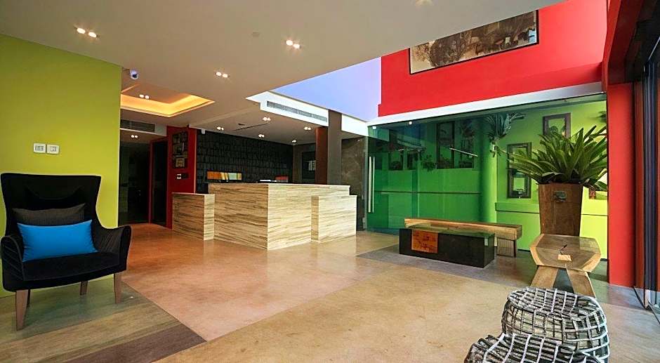 Aspira D Andora Sukhumvit 16