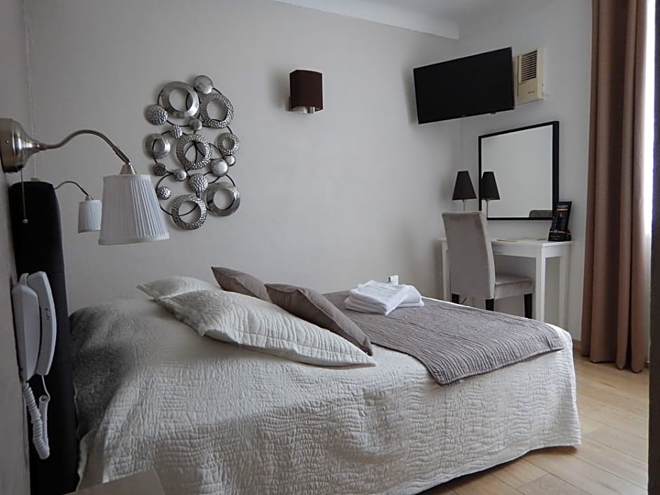 Hotel Miramar- Cap d'Antibes - La Garoupe plage