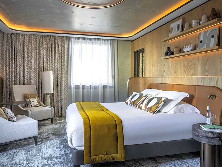Pullman Lyon