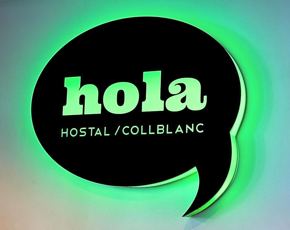 Hola Hostal Collblanc