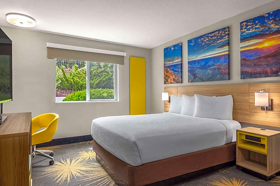 Days Inn by Wyndham Williams