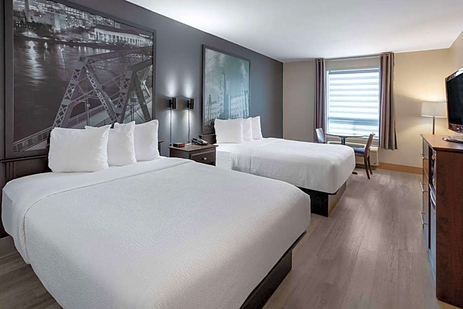 Super 8 by Wyndham Quebec City