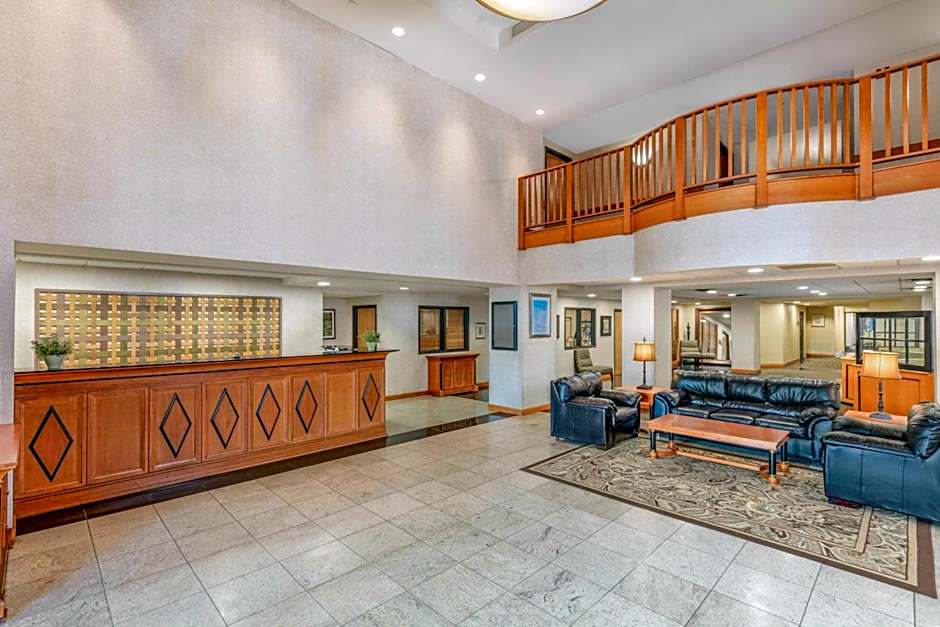 La Quinta Inn & Suites by Wyndham Garden City