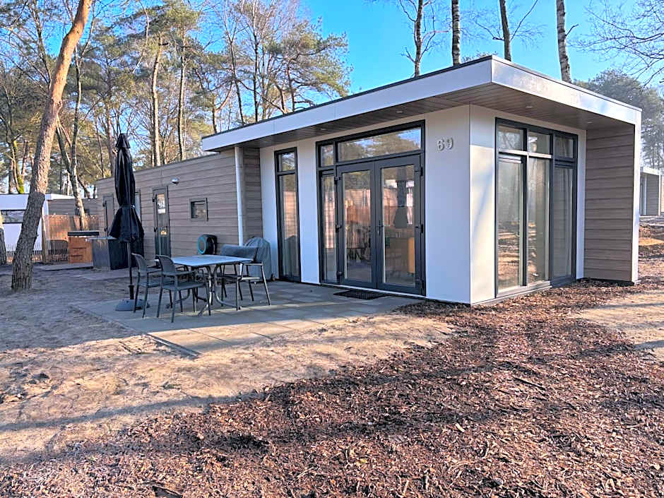 Boshuis Het Groene Hert met Hottub