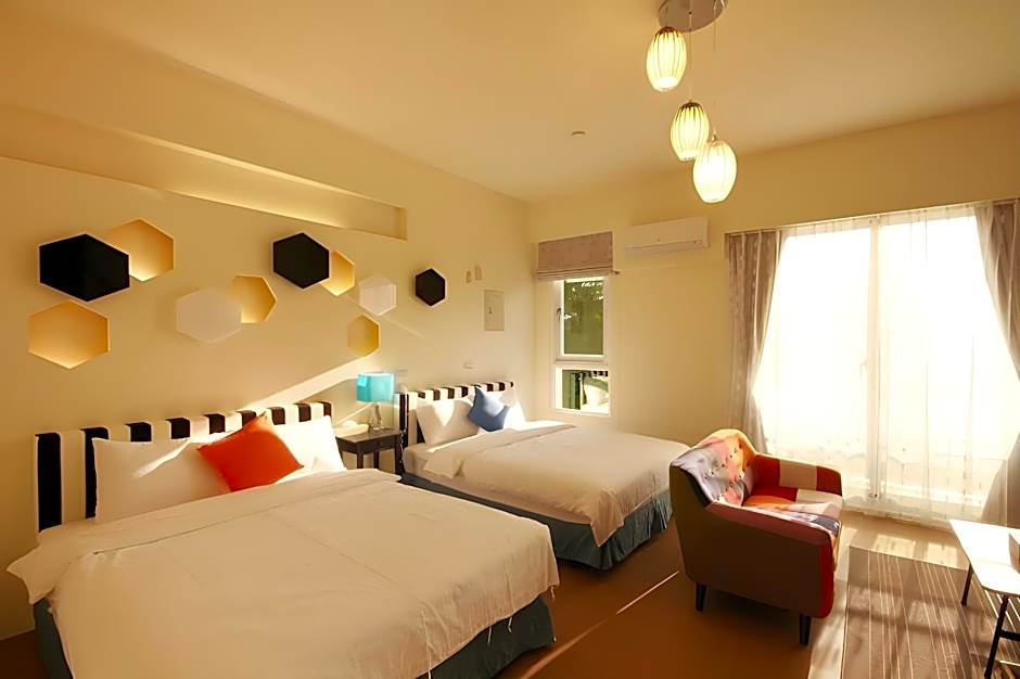 Hyunjin Tourist Hotel