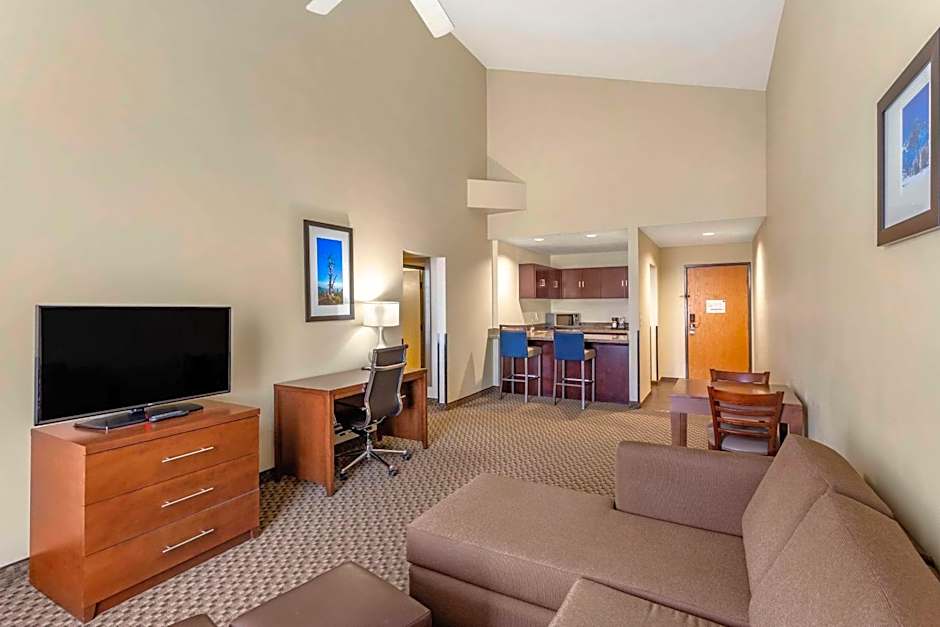 Comfort Suites Ogden Conference Center