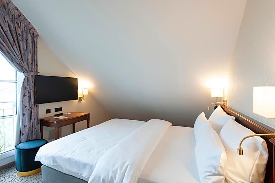 King's Hotel City Stay