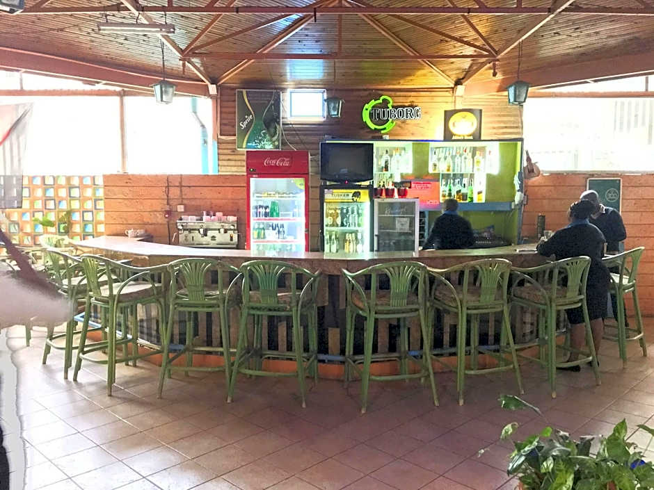 Chester Hotel & Suites