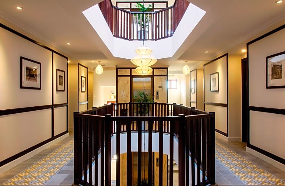 Lantana Riverside Hoi An Hotel