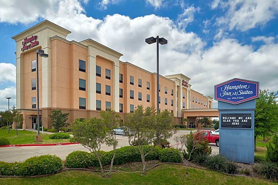 Hampton Inn & Suites Waco-South