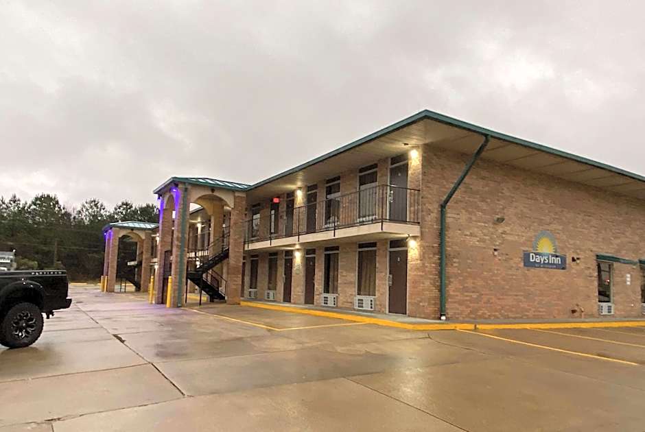 Days Inn by Wyndham Forest