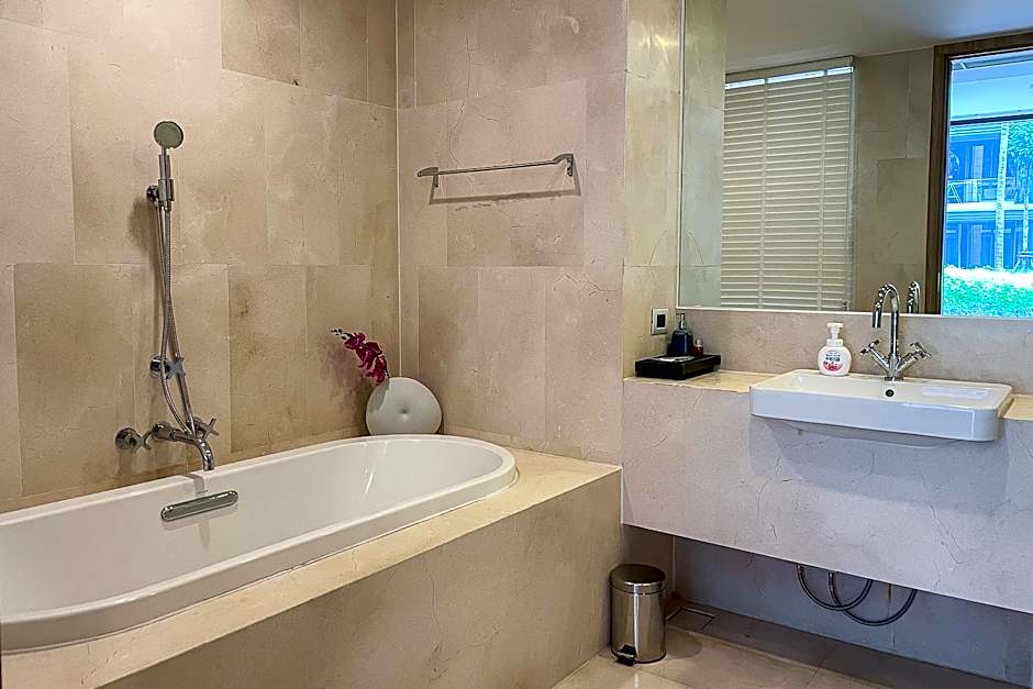 Baan Mai Khao - 2 Bedroom Luxury Condo - Direct Pool & Beach Access