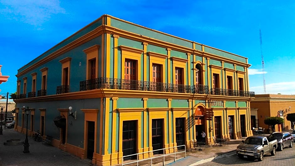 HOTEL SANTA ELENA