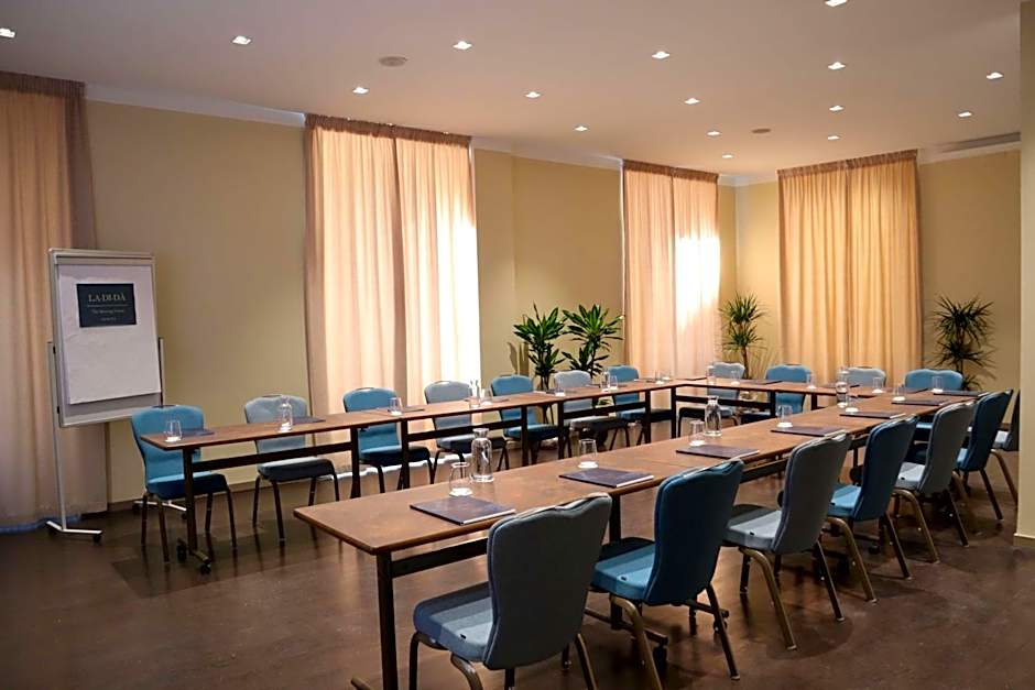 Best Western Plus City Hotel