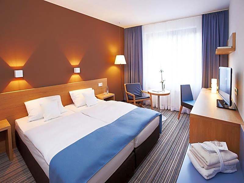 Hotel Zugbrücke Grenzau GmbH