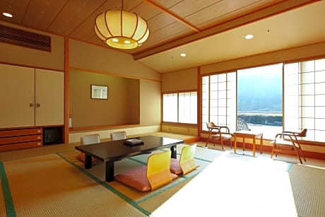 Superior Japanese-Style Room with Private Bathroom - Smoking - New Building
