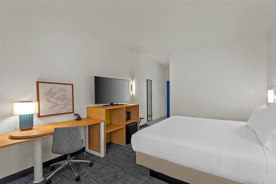 Spark by Hilton Lexington Hamburg