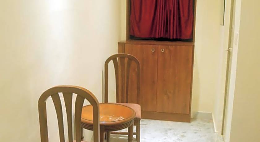 Pyrenees Hostel by Indian Culture