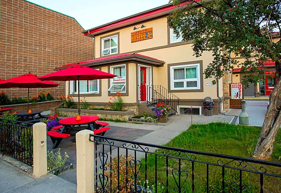 Jasper Downtown Hostel